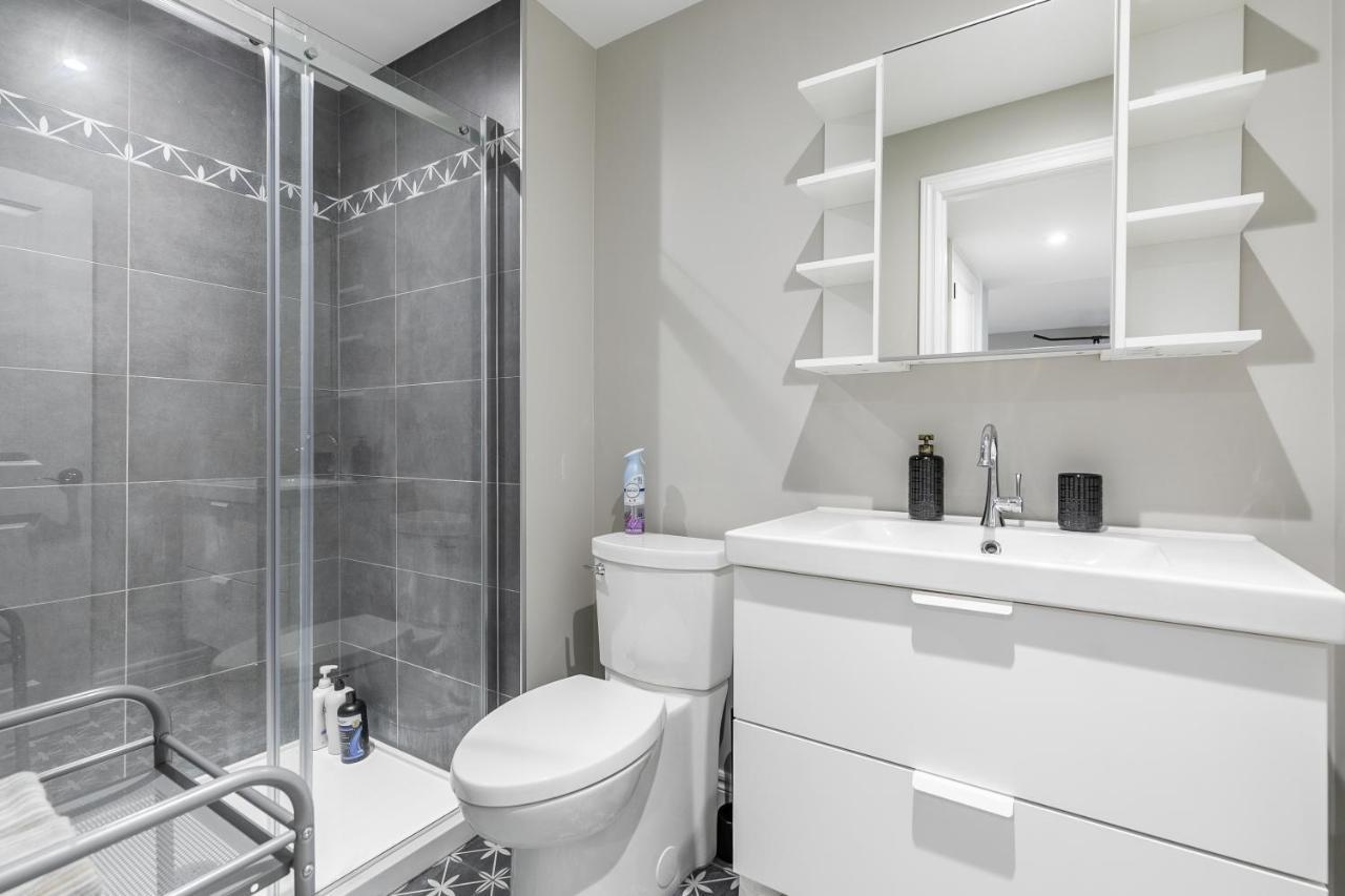 Modern Hamilton Homes Lake Ontario Shore By Globalstay Ngoại thất bức ảnh