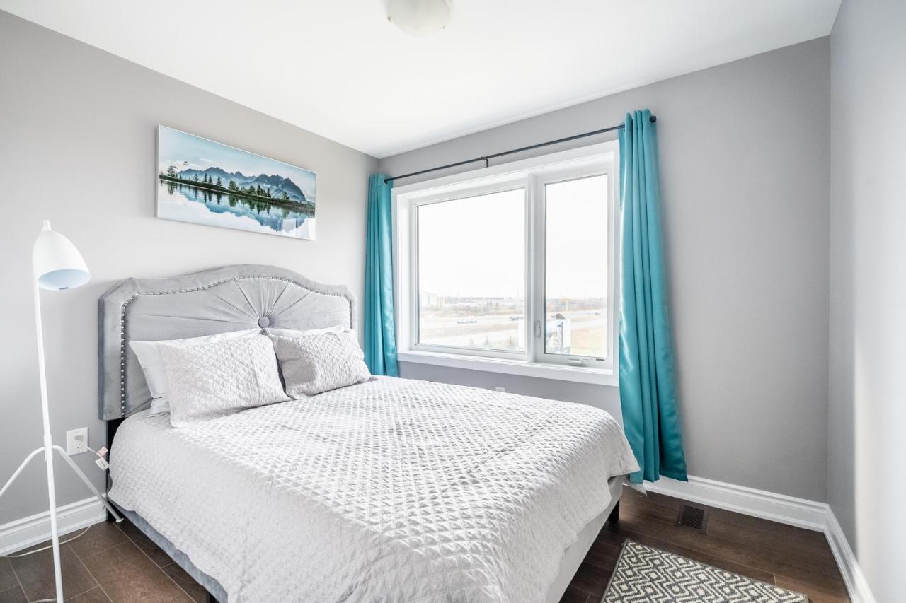Modern Hamilton Homes Lake Ontario Shore By Globalstay Ngoại thất bức ảnh