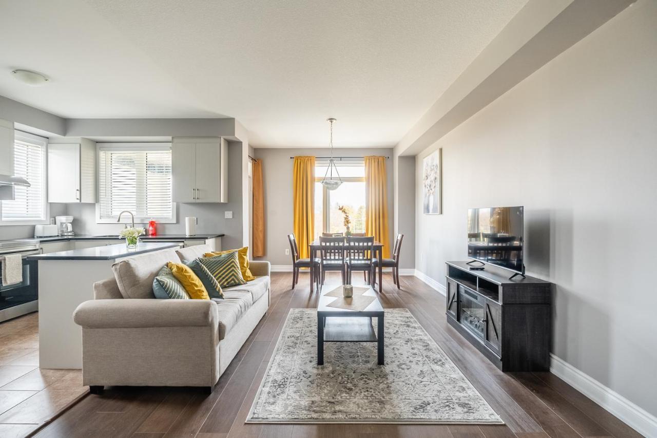 Modern Hamilton Homes Lake Ontario Shore By Globalstay Ngoại thất bức ảnh