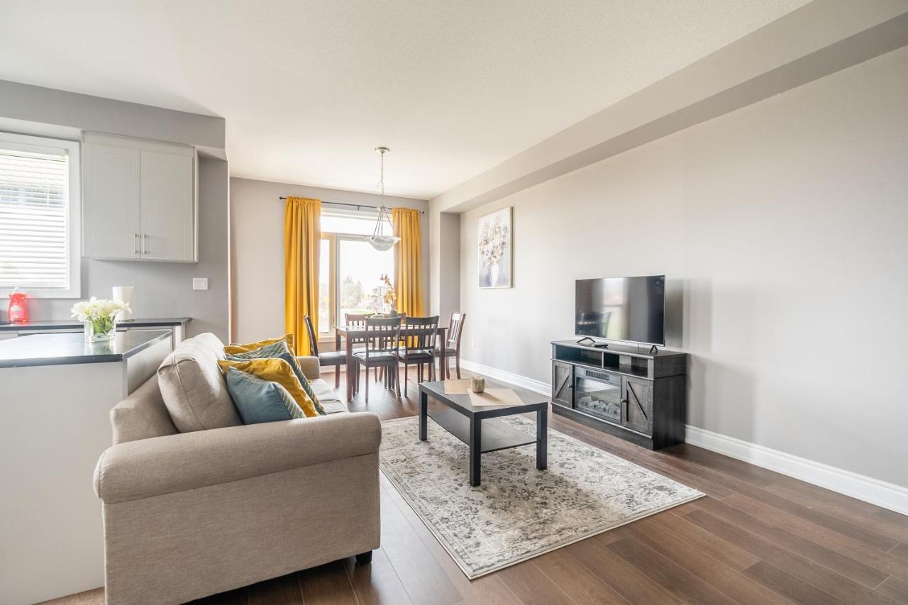 Modern Hamilton Homes Lake Ontario Shore By Globalstay Ngoại thất bức ảnh
