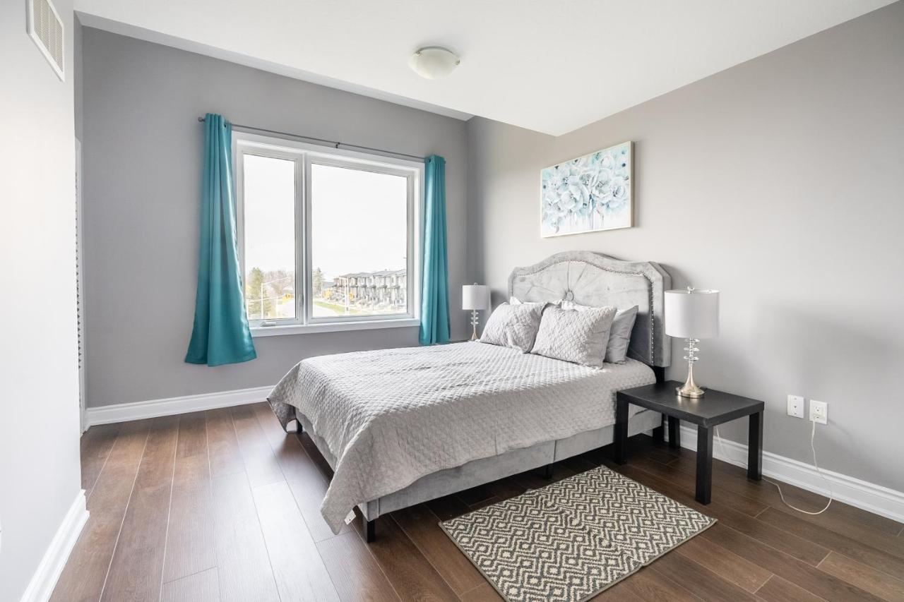 Modern Hamilton Homes Lake Ontario Shore By Globalstay Ngoại thất bức ảnh