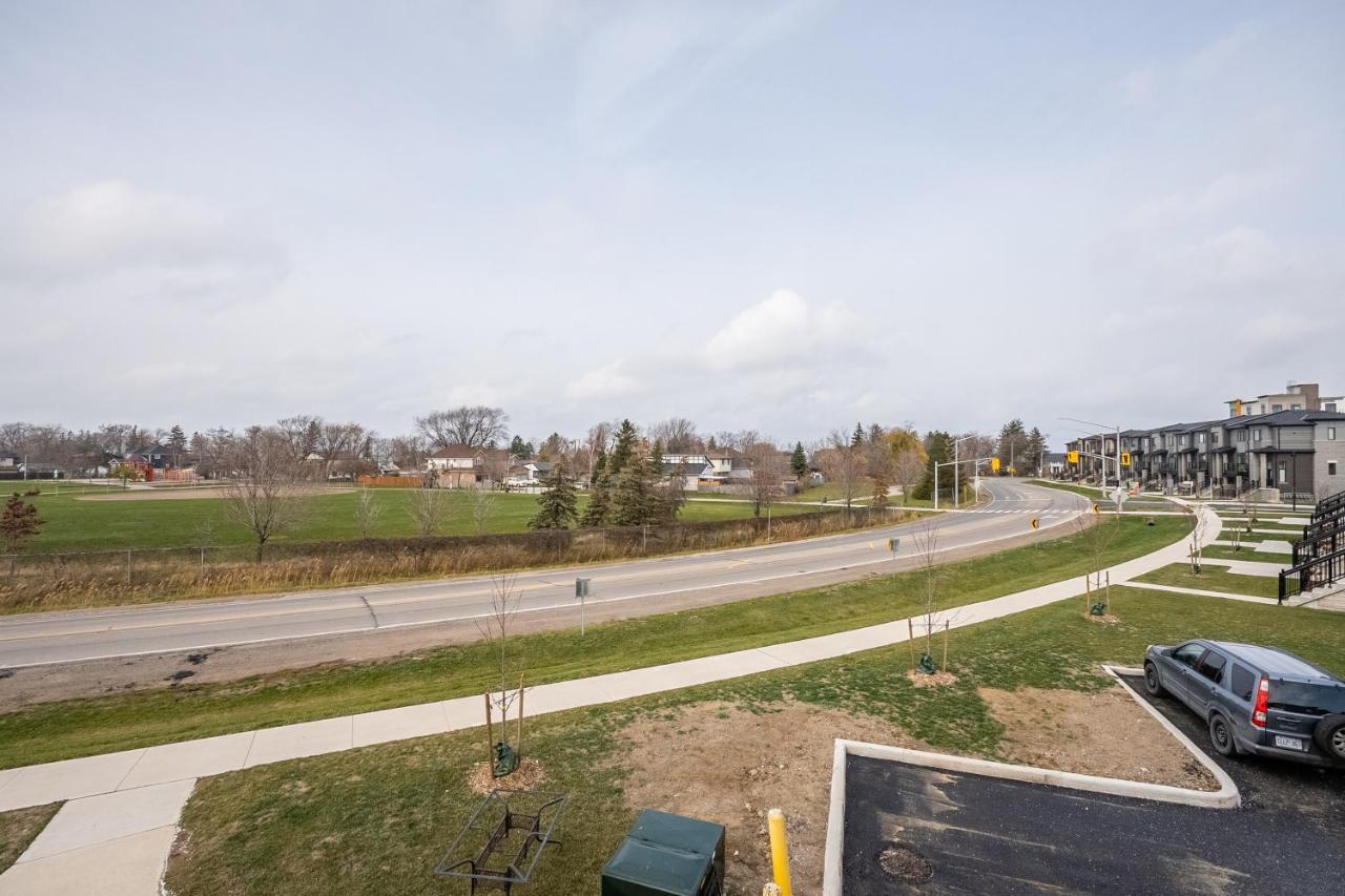 Modern Hamilton Homes Lake Ontario Shore By Globalstay Ngoại thất bức ảnh
