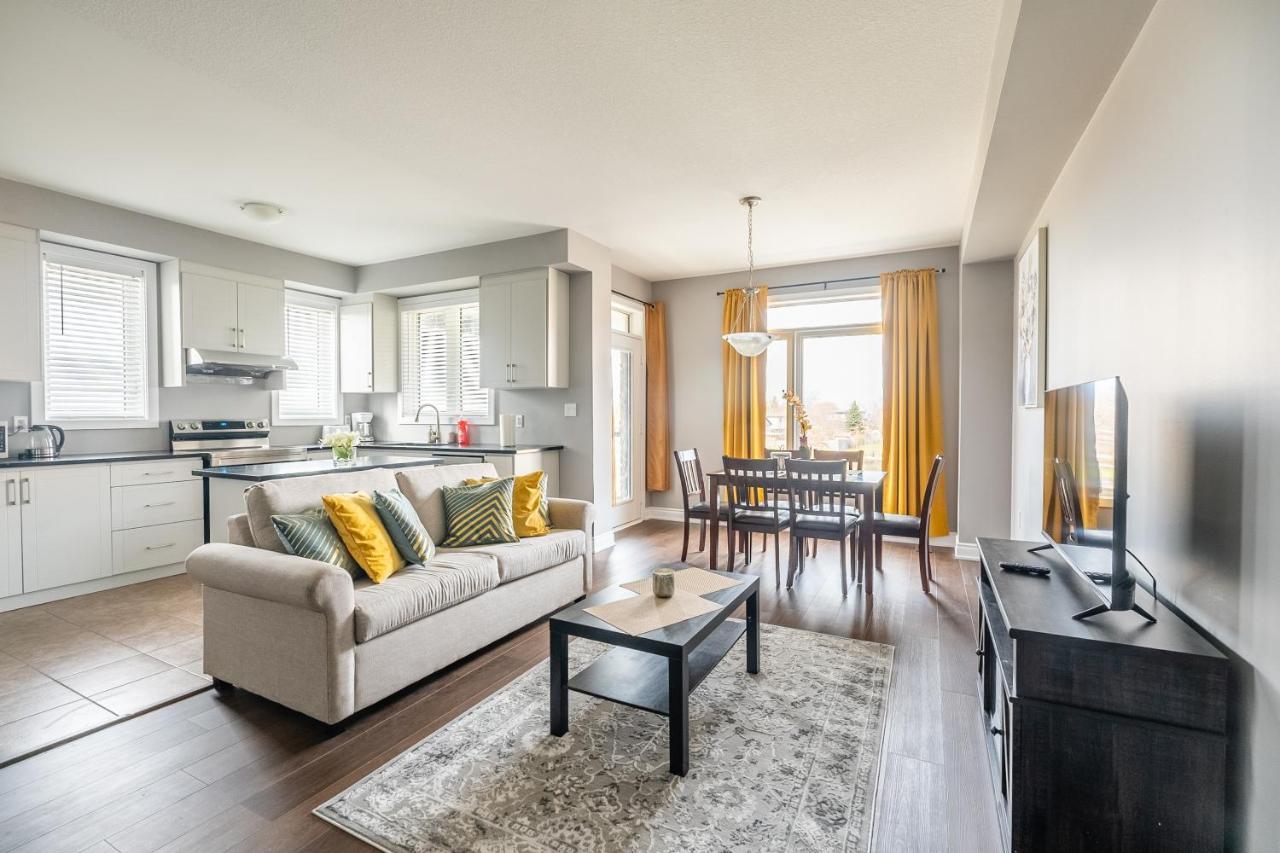 Modern Hamilton Homes Lake Ontario Shore By Globalstay Ngoại thất bức ảnh